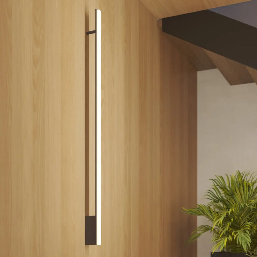Applique murale lagom 120 noire avec éclairage led vertical design minimaliste et excellente finition collection lagom allie