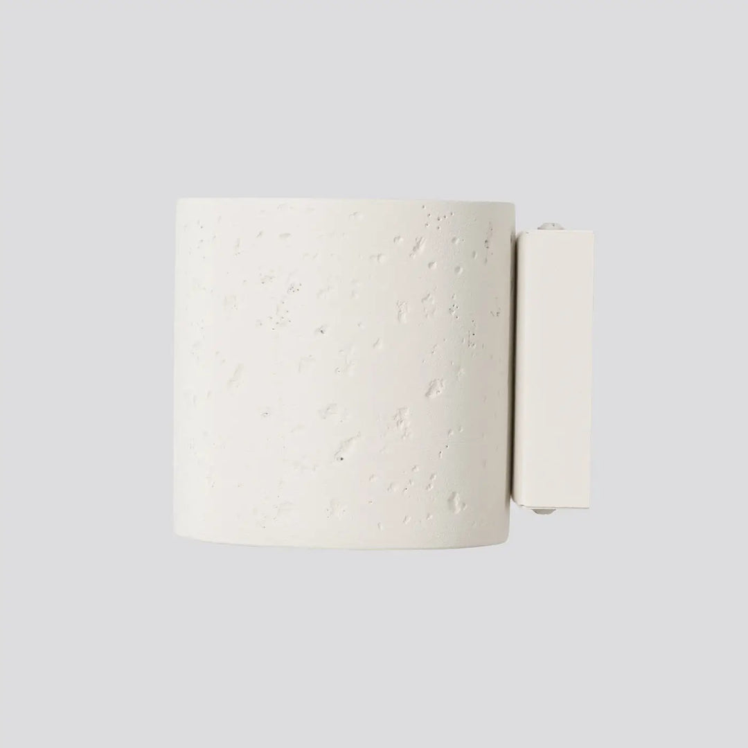 Applique orbis design contemporain en béton beige à forme originale avec finition texturée et support rectangulaire élégant