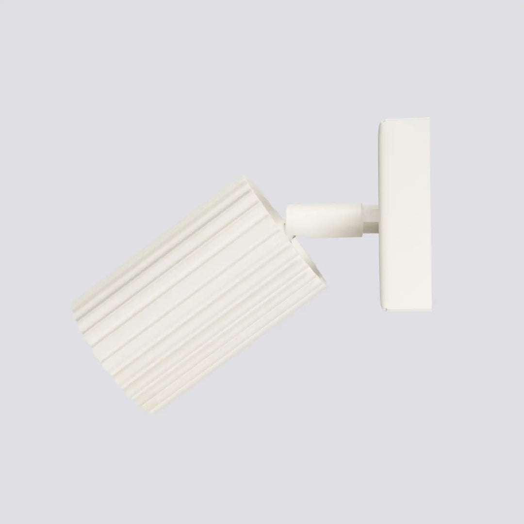 Applique murale karbon beige avec plafonnier karbon allie et ampoules gu10 interchangeables design minimaliste
