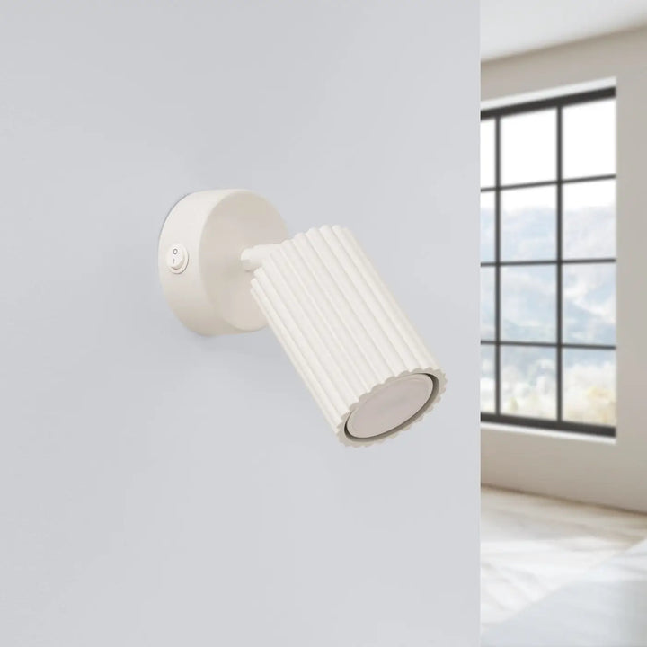 Applique murale avec interrupteur karbon beige en design minimaliste avec ampoules gu10 interchangeables