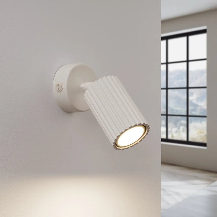 Applique murale karabon beige avec interrupteur, design minimaliste, éclairage led chaud, ampoules gu10 interchangeables