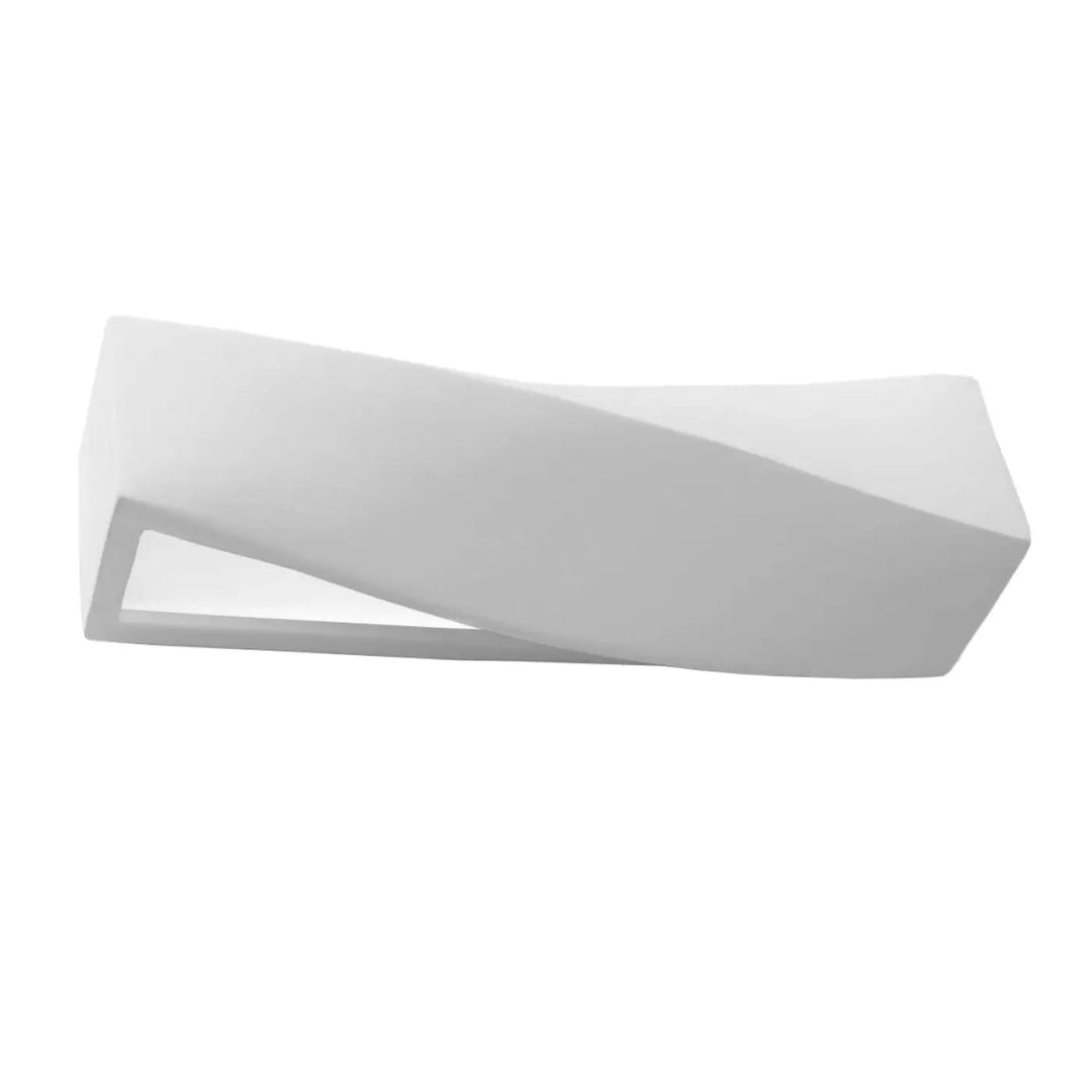 Applique murale céramique blanche rectangulaire design originales lampes sigma au style angulaire moderne