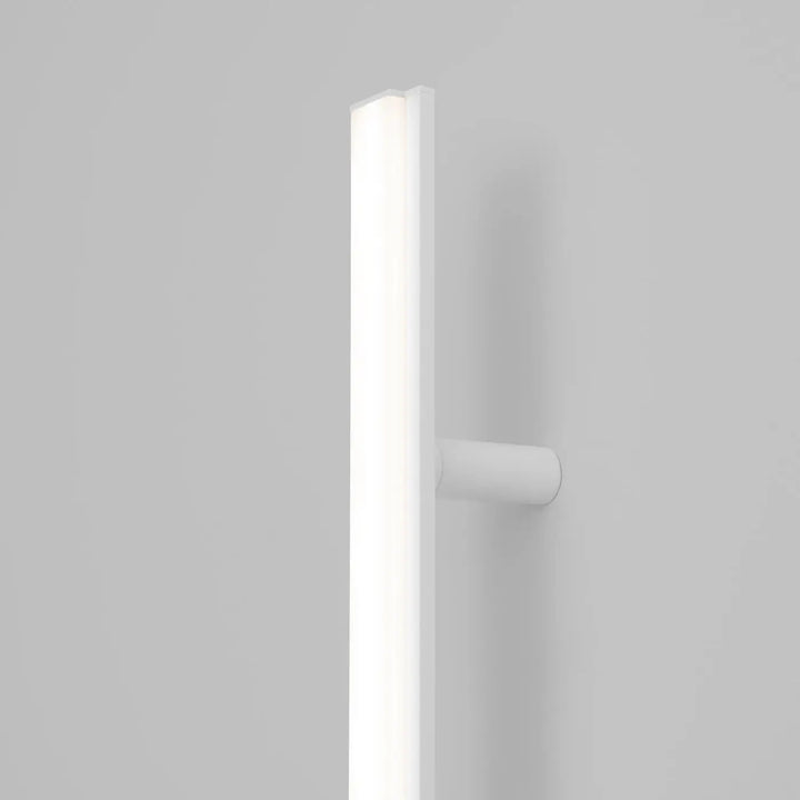 Applique murale lagom 150 blanc avec design minimaliste et excellente finition offrant une lumière douce et diffuse