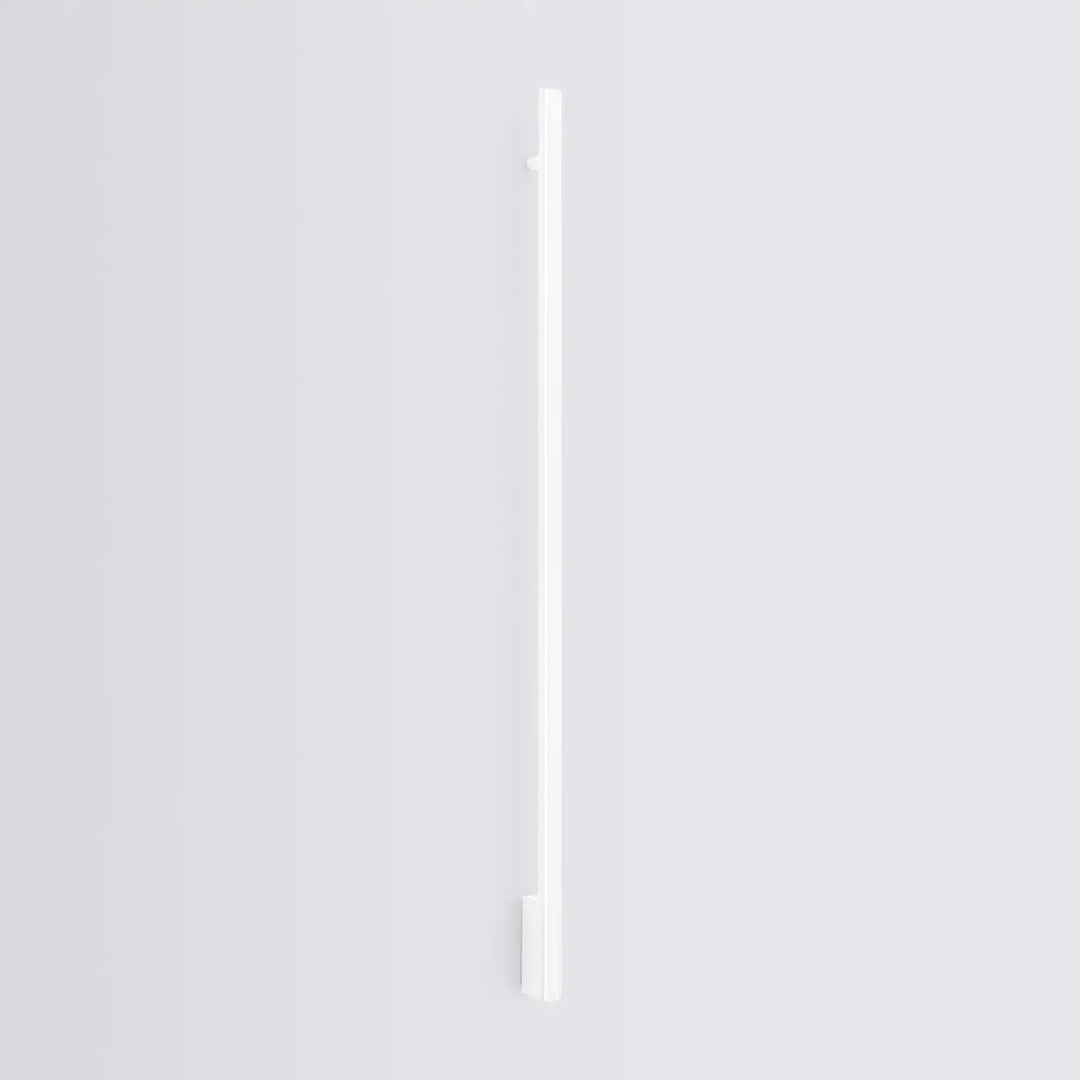 Applique murale lagom 150 4000k blanc avec design minimaliste et excellente finition de la collection lagom allie