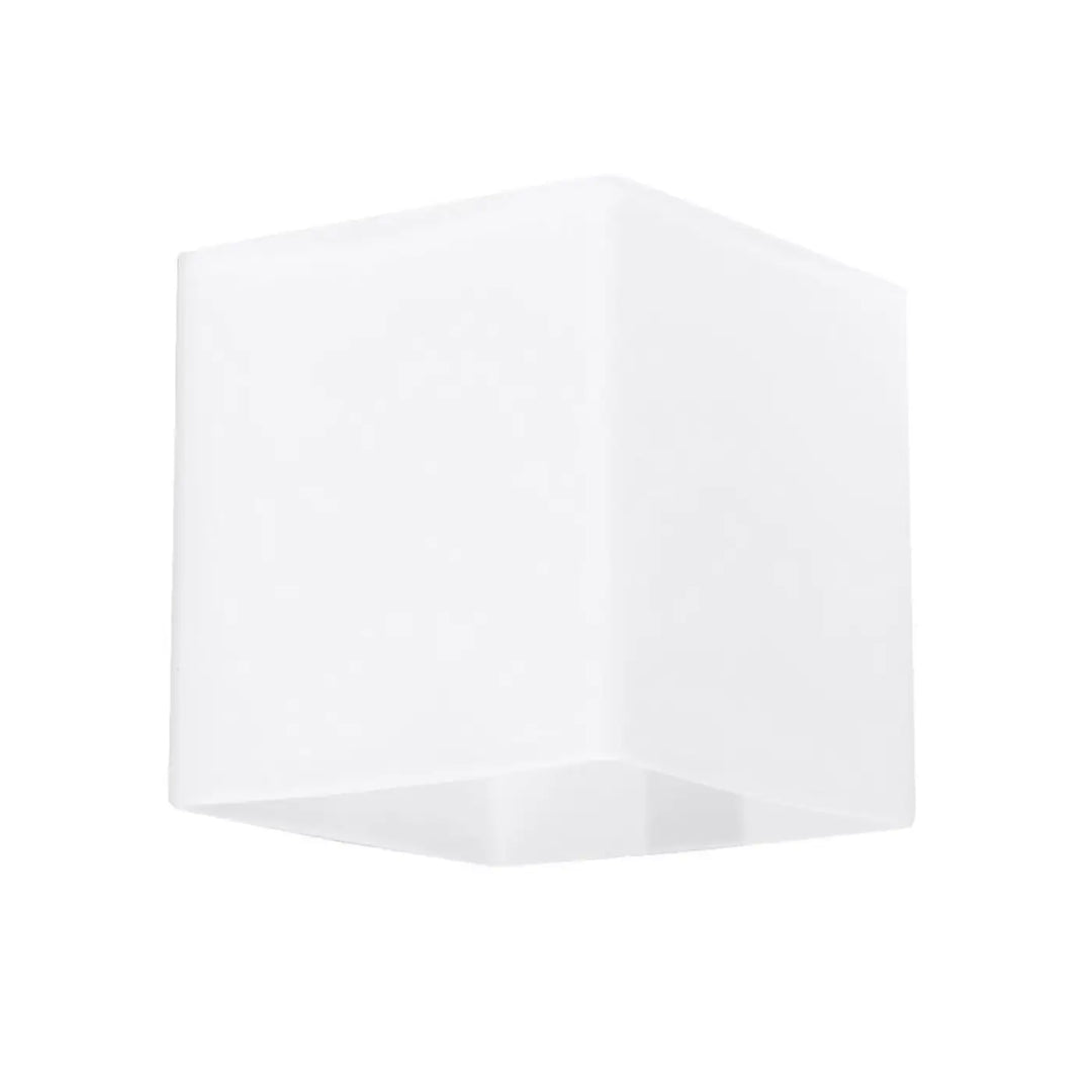 Applique murale moderne rico en verre dépoli blanc en forme de cube pour une atmosphère unique et élégante