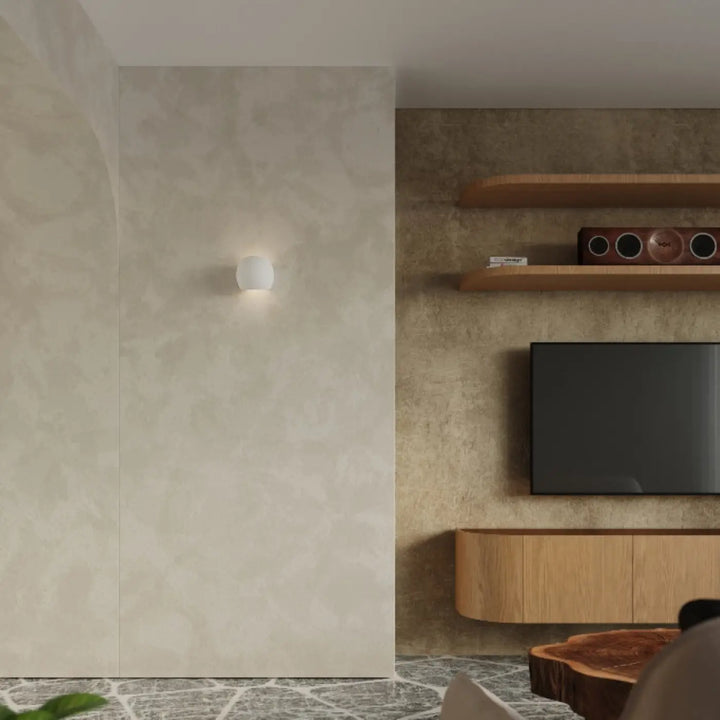 Applique murale moderne globe en céramique blanche au design minimaliste et lumière belle et douce