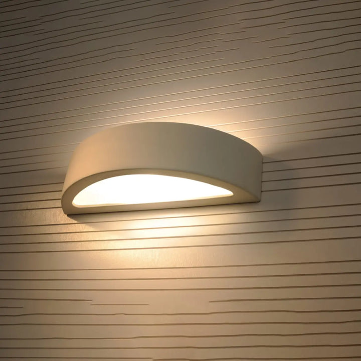 Applique murale céramique atena 20 en céramique moderne crème avec belle lumière et design semi-circulaire