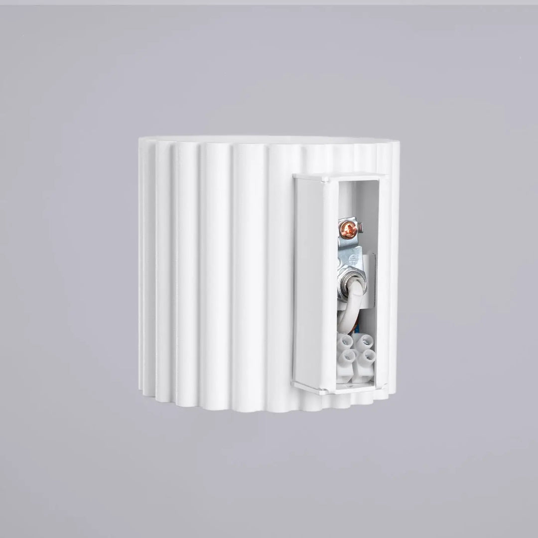 Applique murale aura blanc en forme unique inspirée avec compartiment interne visible pour câblage électrique