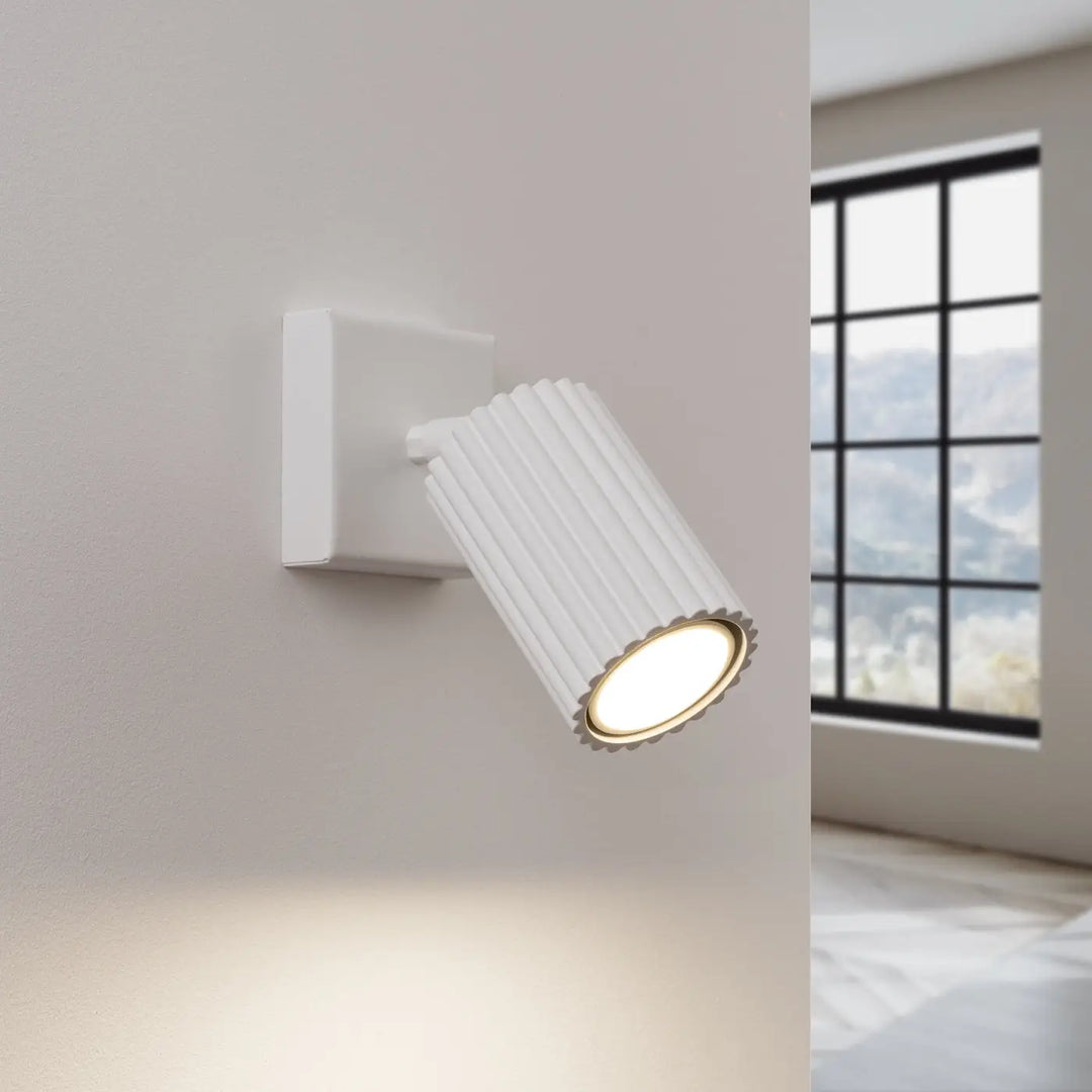 Applique murale Karbon blanc avec design minimaliste et ampoules gu10 interchangeables plafond plafonnier Karbon allie