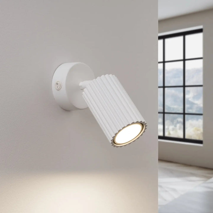 Applique murale blanc avec interrupteur karbON au design minimaliste et ampoules gu10 interchangeables