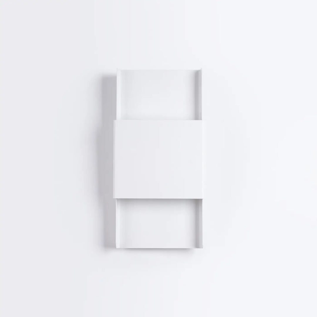 Applique murale durlin blanc minimaliste en métal avec design géométrique pour variété d’intérieurs modernes