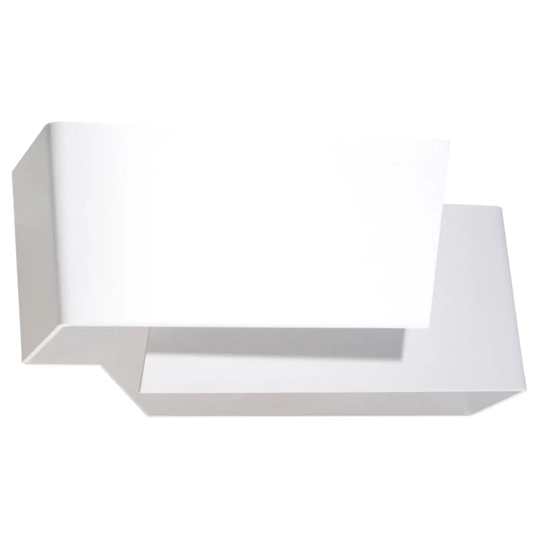 Applique murale piegare blanc rectangulaire avec design géométrique moderne pour une solution minimaliste et atmosphère chaleureuse