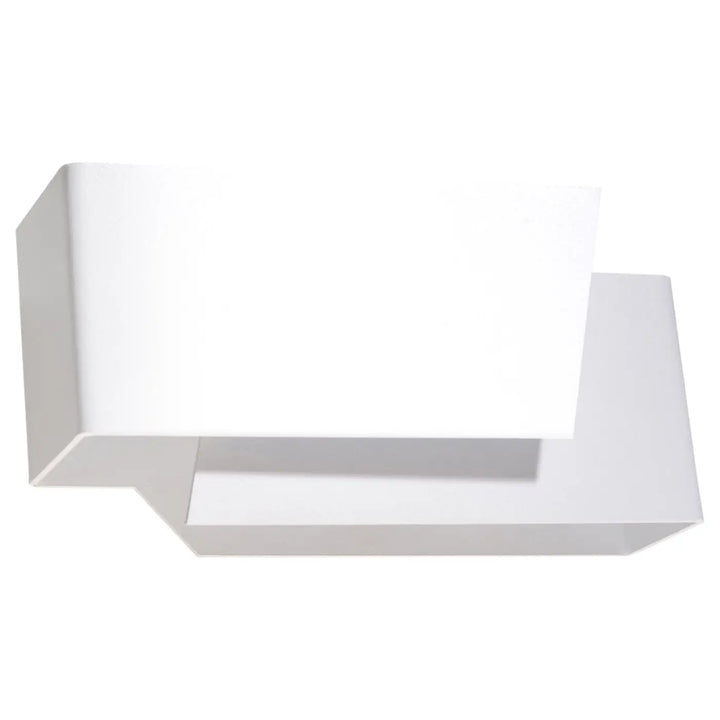 Applique murale piegare blanc rectangulaire avec design géométrique moderne pour une solution minimaliste et atmosphère chaleureuse