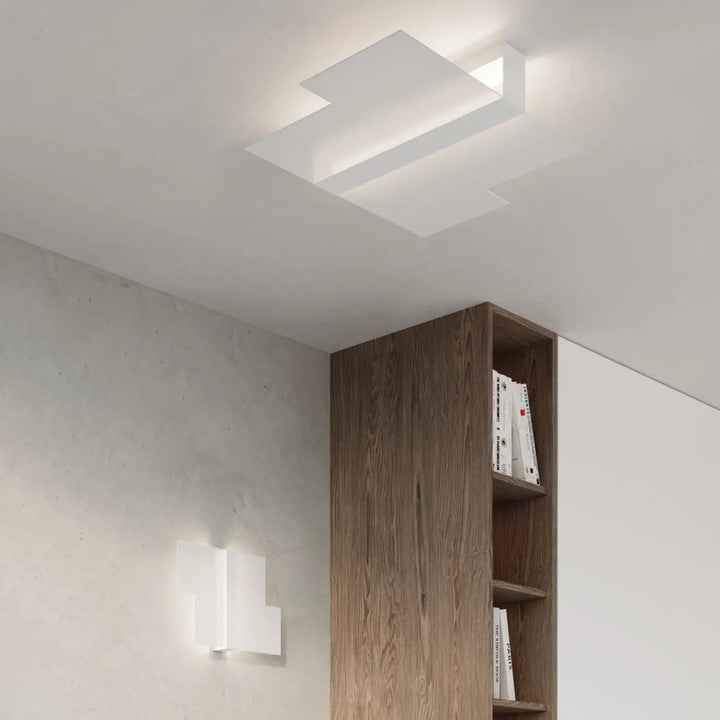 Applique murale massimo blanc avec verre blanc met et design intemporel pour un éclairage géométrique moderne