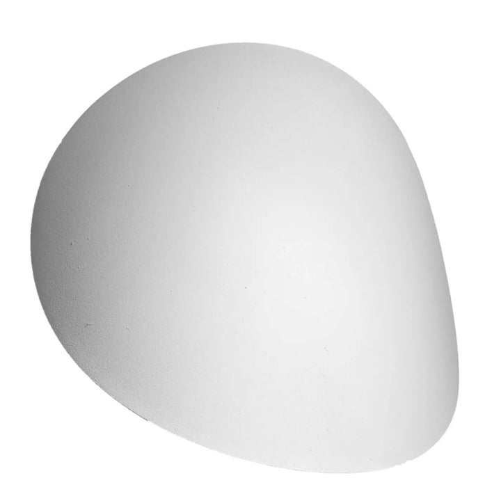 Applique murale blanche en plastique lisse et bombée design original fera pour un luminaire senses intemporel