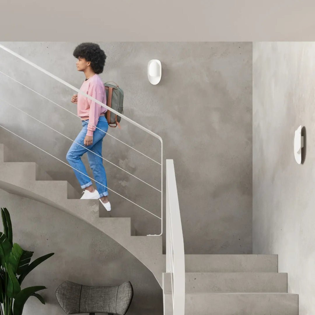 Applique murale tear blanc ovale en métal, solution surprenante dclairage design pour interieurs modernes