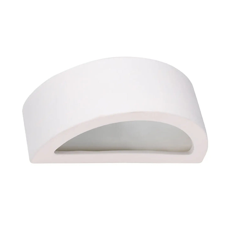L’applique atena 20 est une combinaison unique en céramique avec un design moderne et une finition mate blanche semi-circulaire