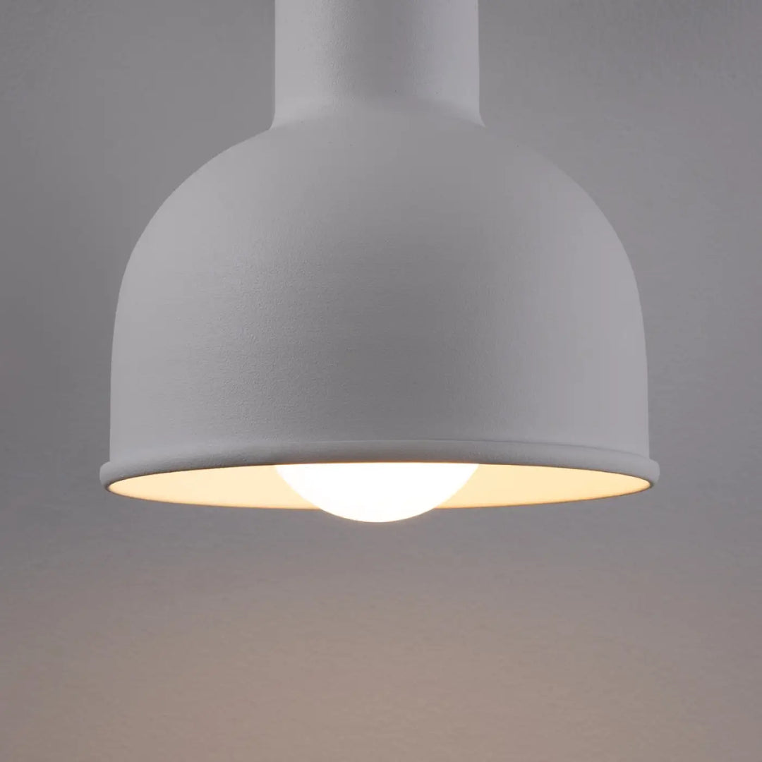 Lampe elba applique murale blanc avec finition mate minimalisme combiné et éléments subtils éclairage doux intérieur