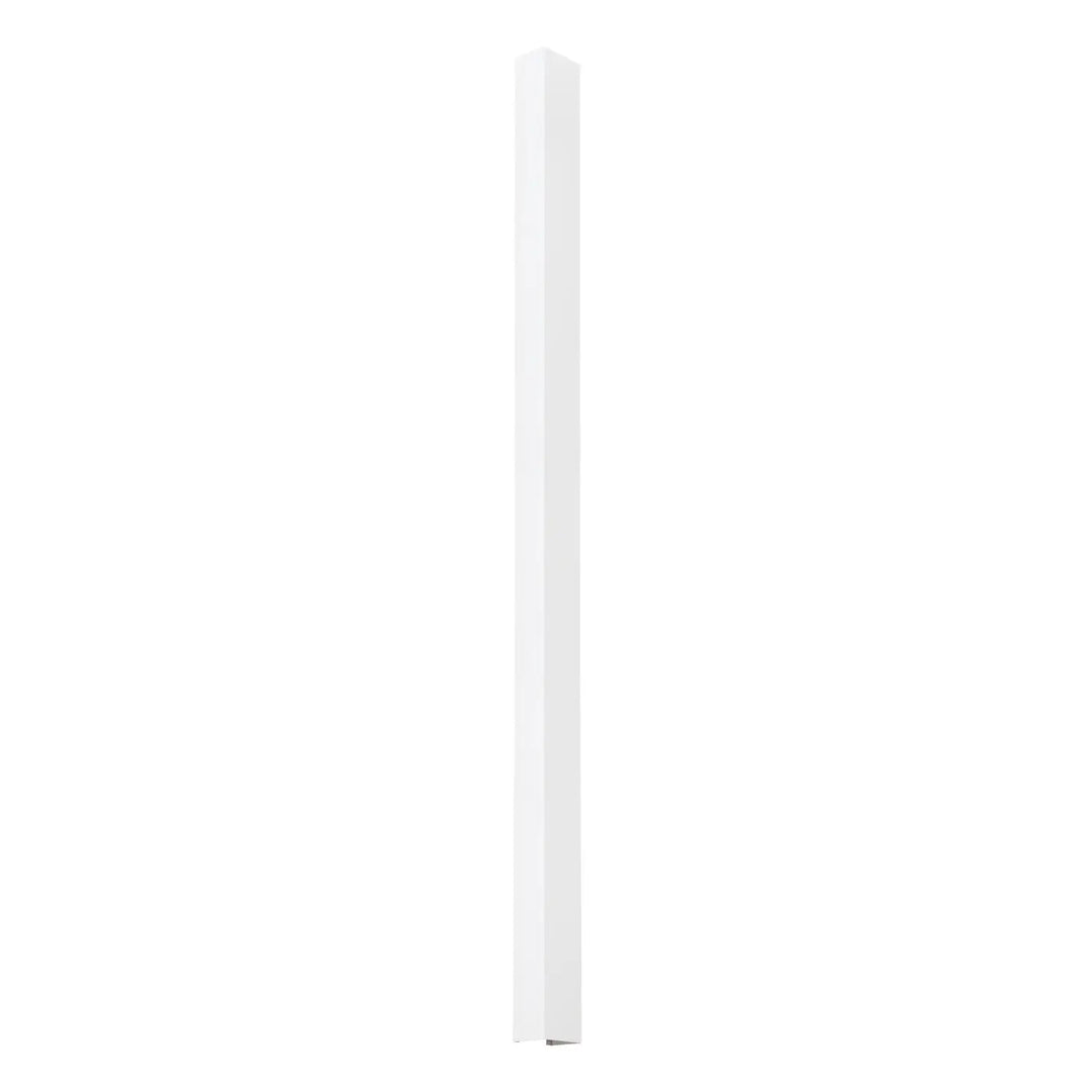 Applique murale freya 150 blanc avec finition mate lisse compose d’appliques murales murales minimalistes disponibles en cinq coloris