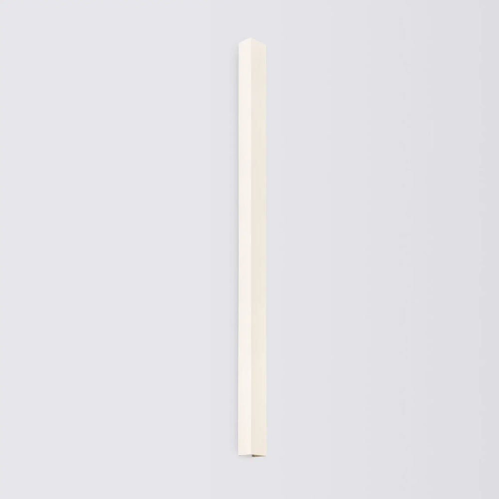 Applique murale freya 150 beige minimaliste en composition dappliques murales cinq coloris collection freya