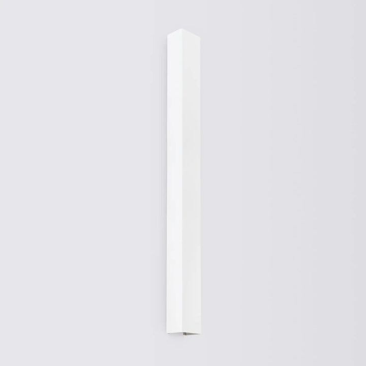 Applique murale blanc minimaliste et moderne de la collection freya composée d’appliques murales en cinq coloris