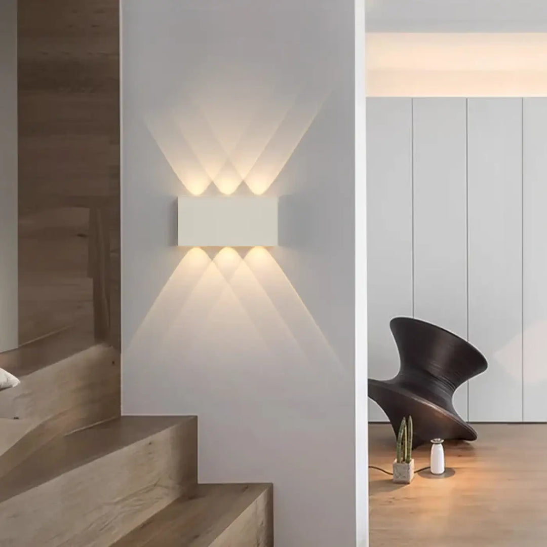 Applique Murale En Bois Avec Éclairage LED Intégré