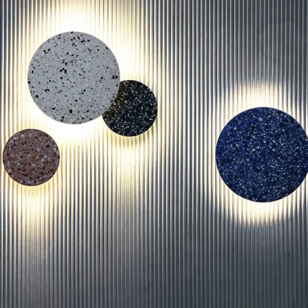 Applique murale circulaire LED à la texture de granité coloré


