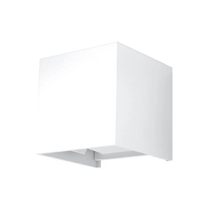 Applique luca carrée blanche en LED IP54 pour une efficacité énergétique optimale en extérieur