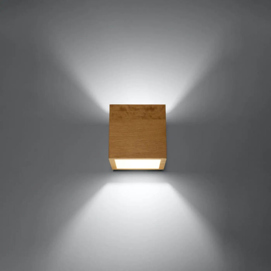 Applique murale quad en bois naturel avec éclairage led encastré pour une ambiance chaleureuse montées individuellement