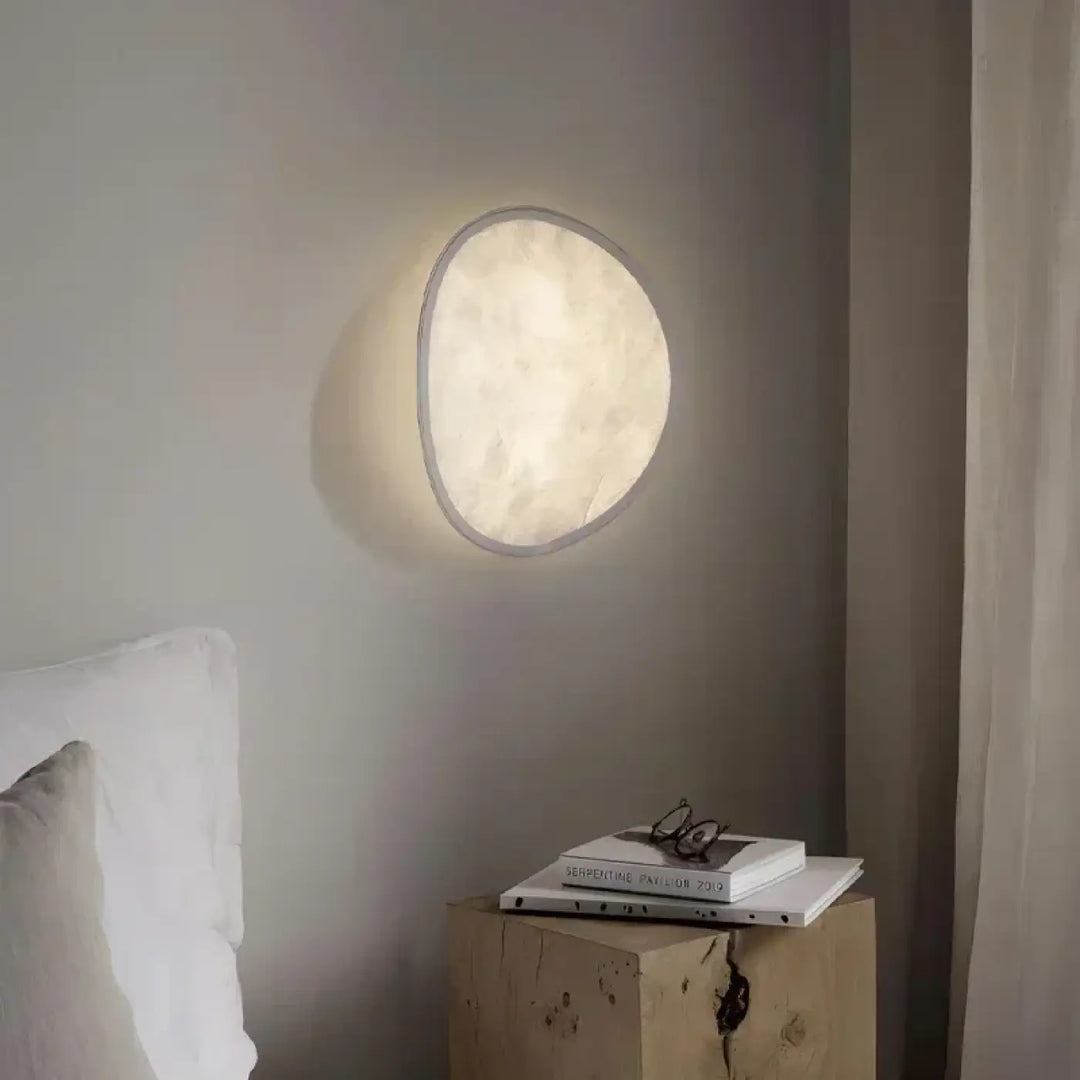 Applique Murale Demi-Lune Blanche Avec Lumière Douce

