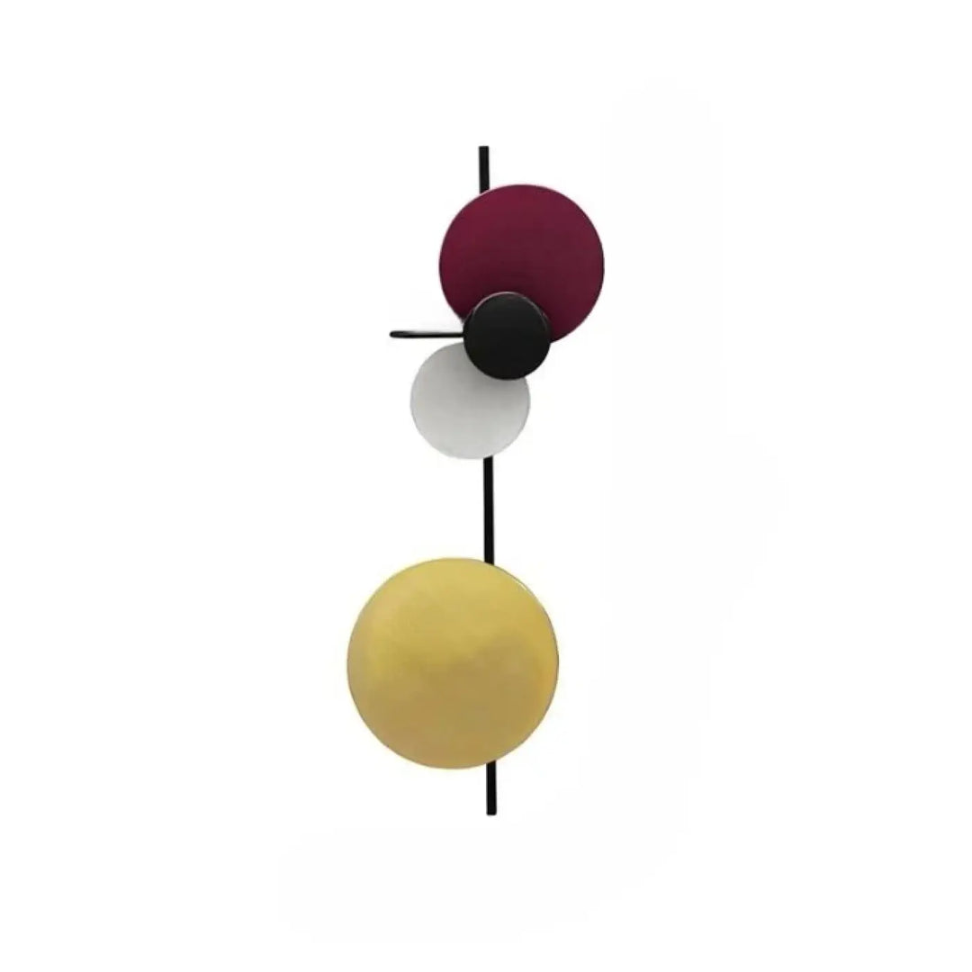 Applique murale pikso design aux formes géométriques avec disques empilés bordeaux noir blanc et or sur tige noire