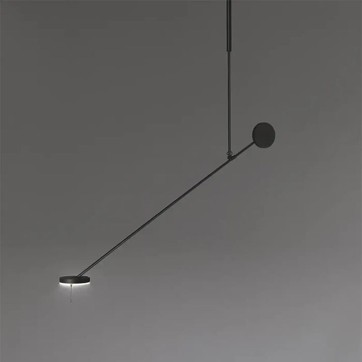 Applique murale xalto noir minimaliste avec bras long articulé et lumière directionnelle circulaire élégante