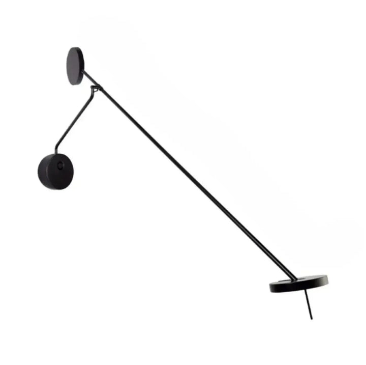 Applique murale noire minimaliste xalito avec bras long articulé et lumière directionnelle circulaire