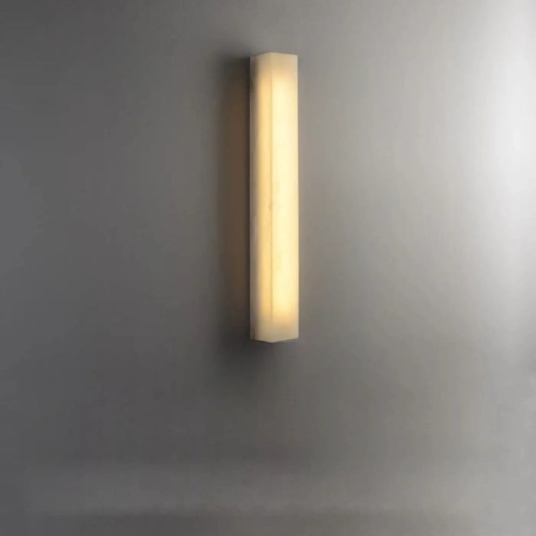 Applique murale stelia rectangulaire avec finition translucide ivoire et lumière douce, ampoules sont-elles incluses