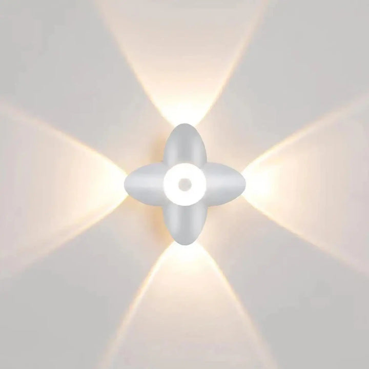 Applique murale design fleur blanche moderne led