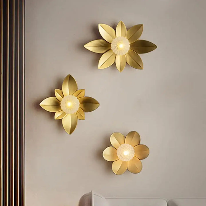 Applique murale design fleur dorée moderne chic