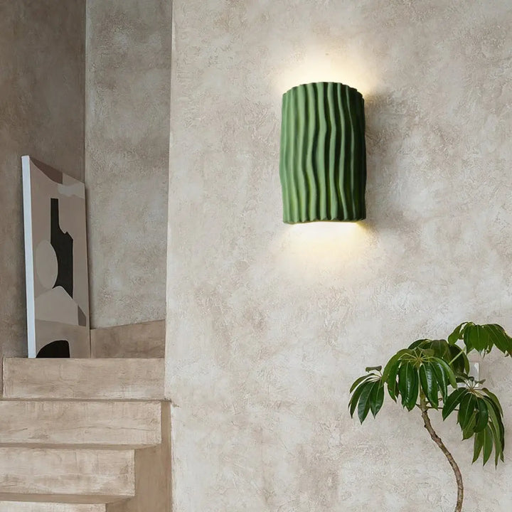 Applique murale design plissée moderne avec lumière douce décorative