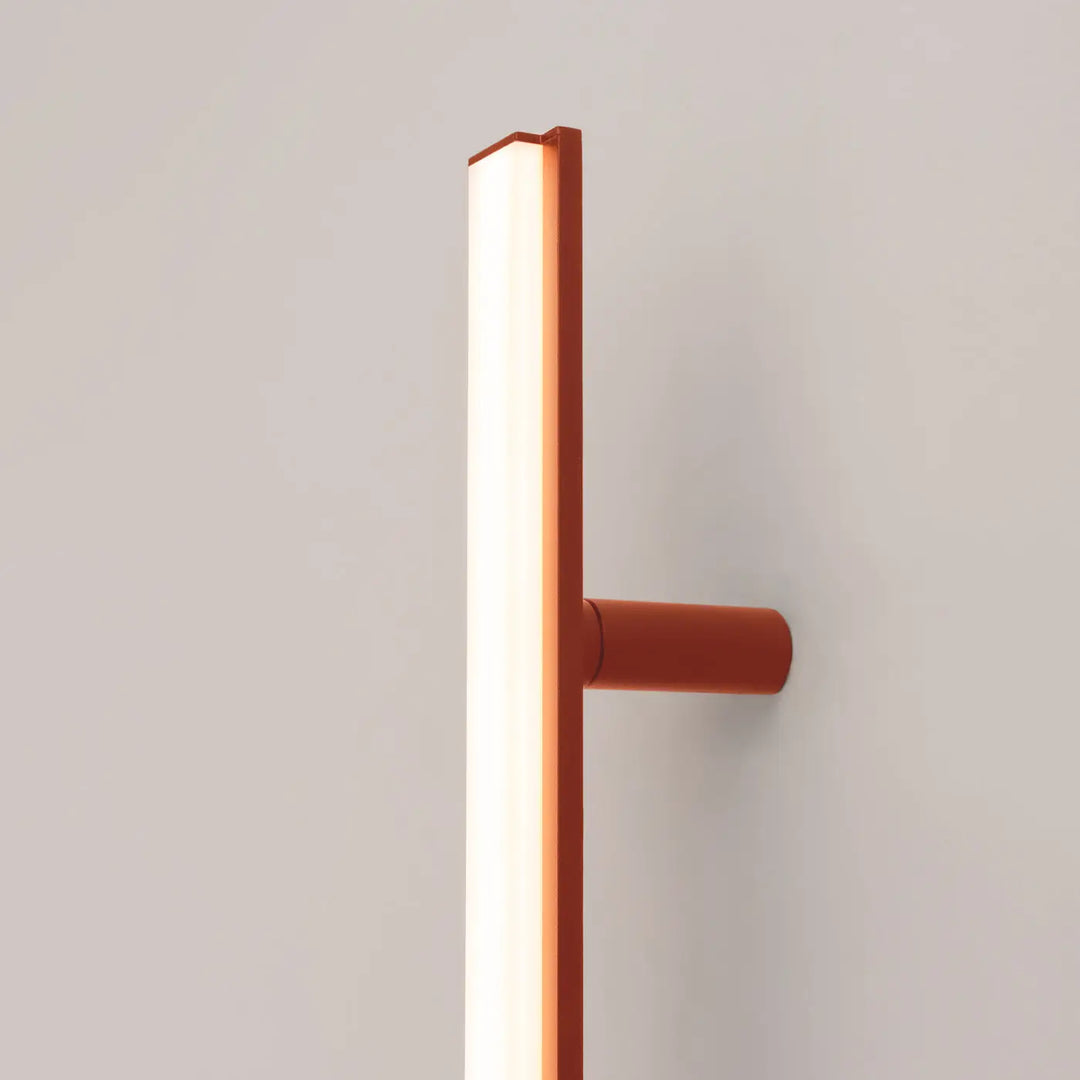 Applique murale lagom 120 en métal terracotta avec led lumière chaude, idéale pour plafonniers linéaires trois longueurs