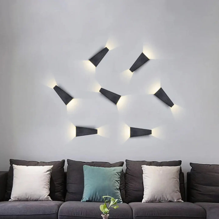 Applique murale design triangle design intemporel