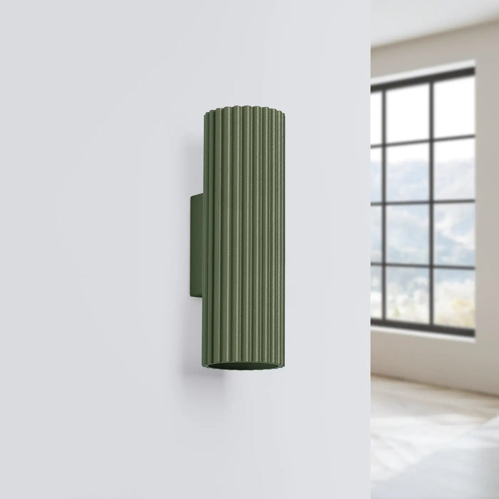 Applique murale karbon 20 vert olive en design minimaliste avec ampoules gu10 interchangeables plafonnier karbon allie