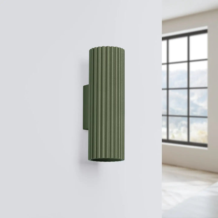 Applique murale karbon 20 vert olive en design minimaliste avec ampoules gu10 interchangeables plafonnier karbon allie
