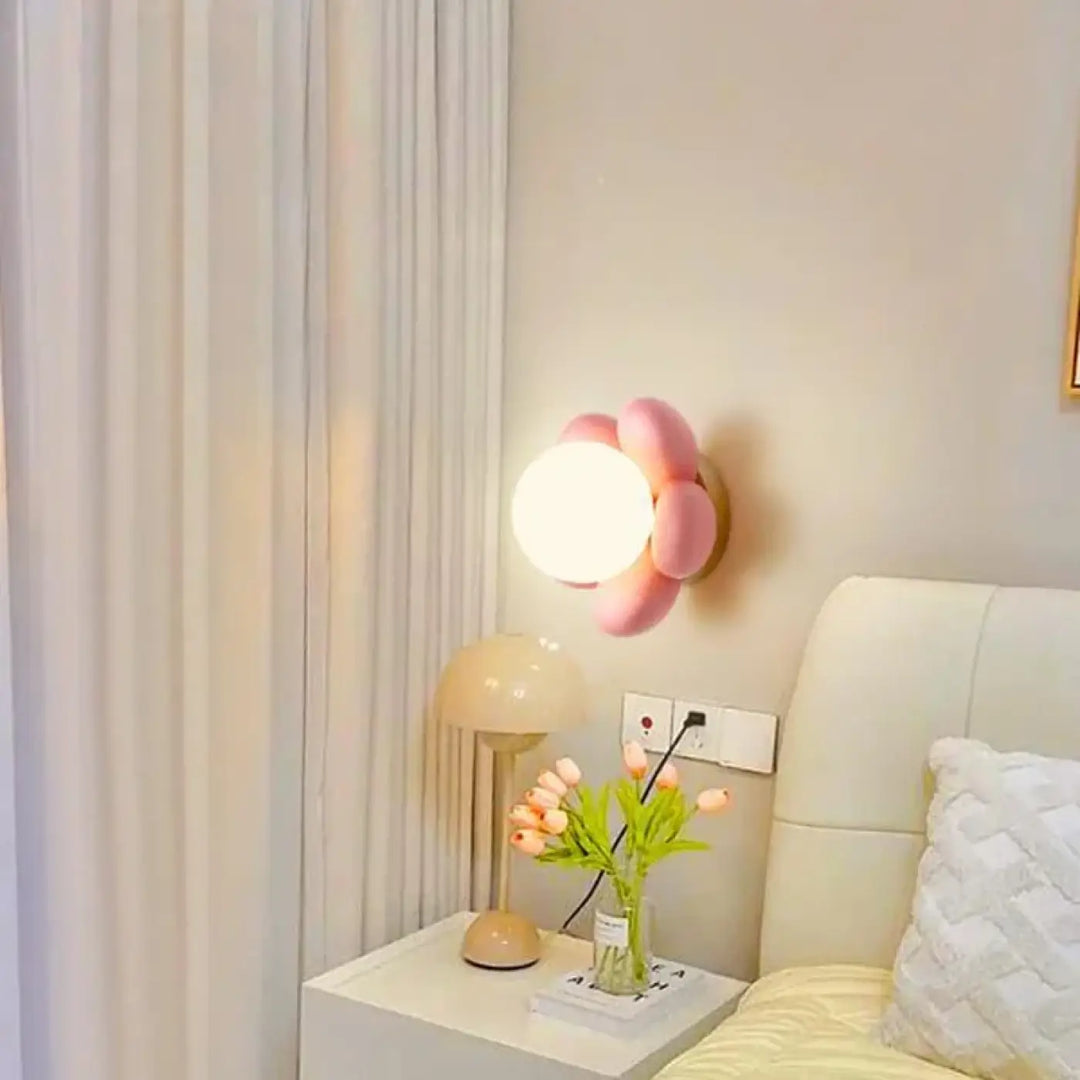 Applique Murale Enfant Fleur Rose Avec Globe Lumineux Central