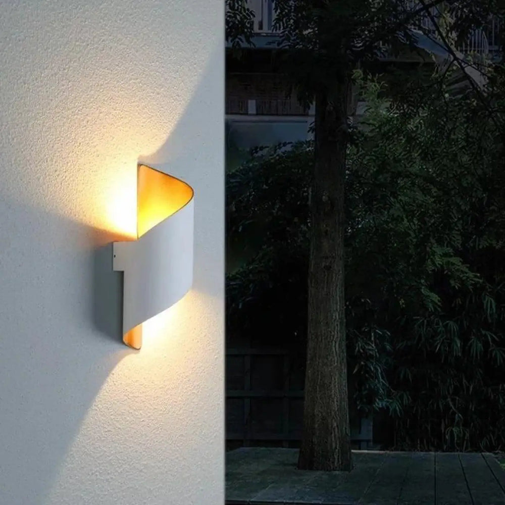 Luminaire d’Extérieur Applique Noire en Aluminium