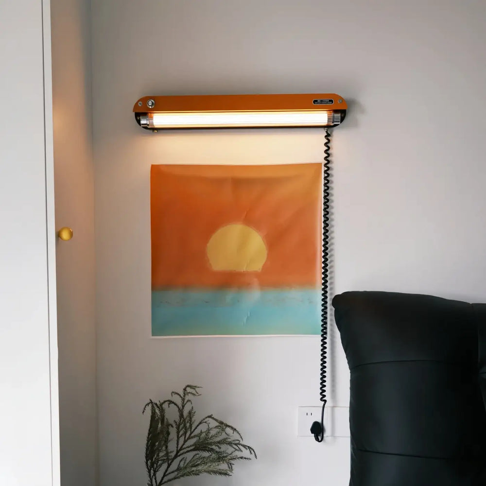 Applique murale industrielle en métal avec tube lumineux chic