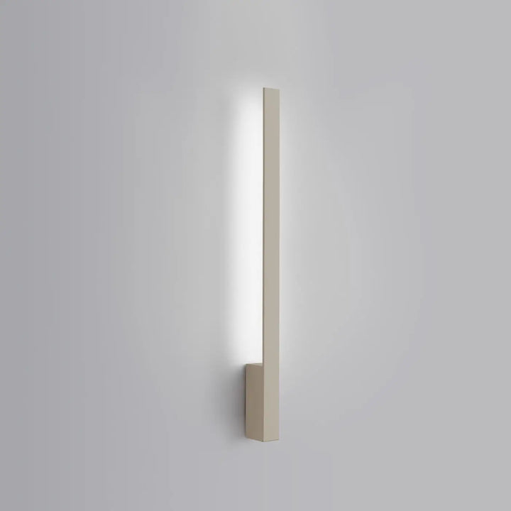 Applique murale lahti 70 beige avec module led intégré et boîtier allongé design minimaliste moderne