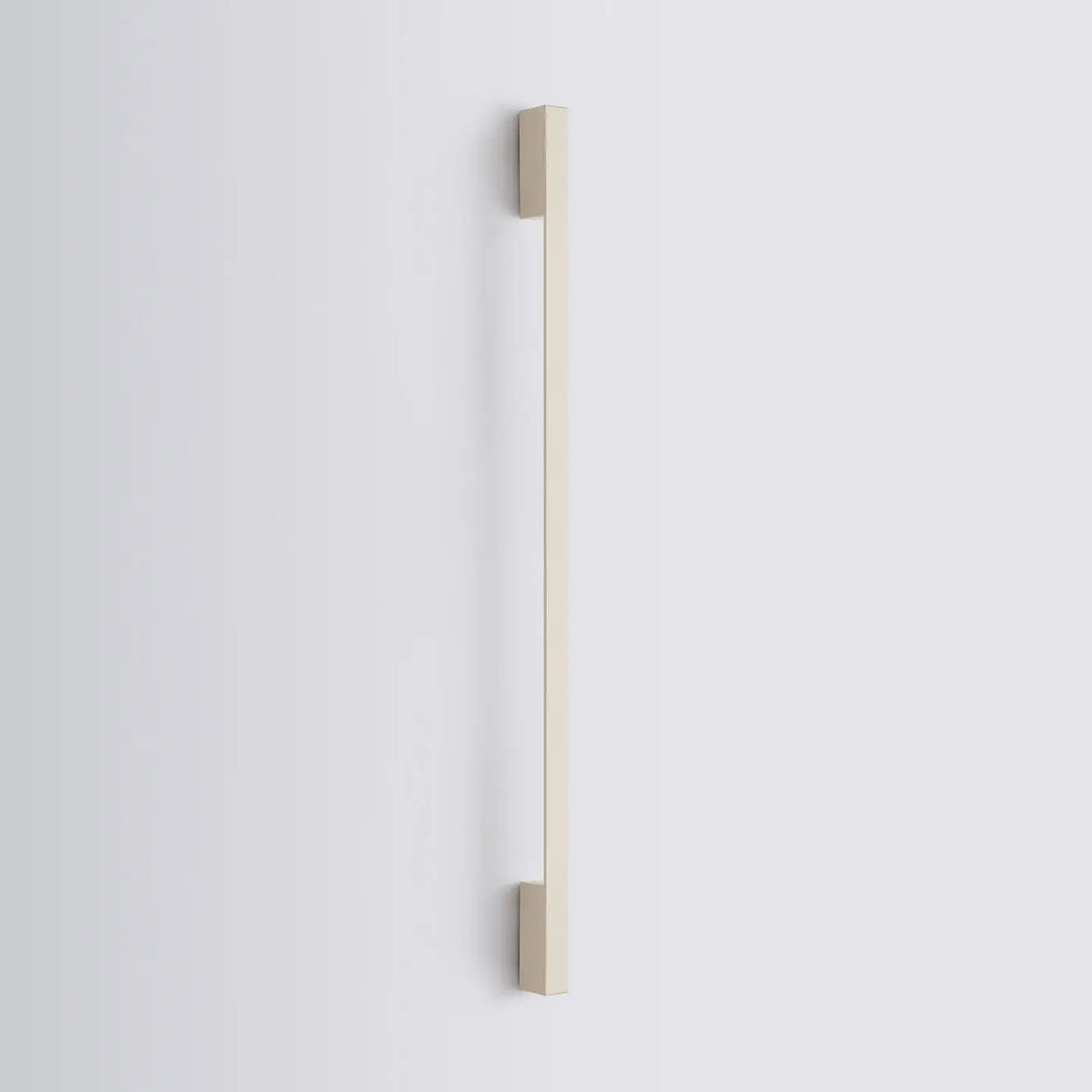 Applique murale sappo 120 led beige avec poignée rectangulaire minimaliste couleur crème et finition métallique élégante