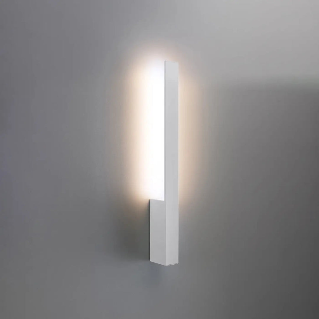 Applique murale white lahti s 3000k with module led and lumière diffuse emitting warm ambient light