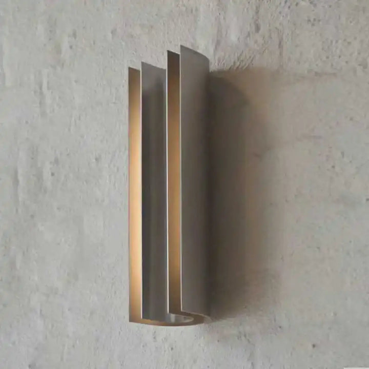 Applique murale led design moderne en métal élégant