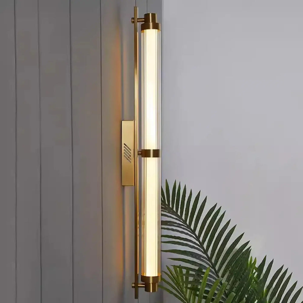 Applique murale LED d'intérieur en doré ou noir

