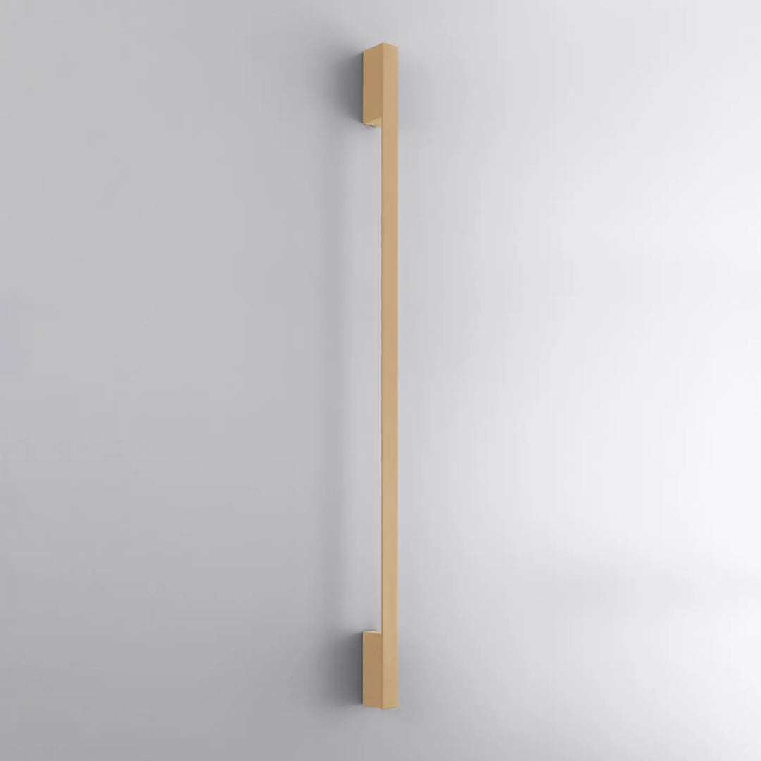Applique murale sapo l 3000k doré avec module led boîtier étroit et design minimaliste élégant pour salle de bain